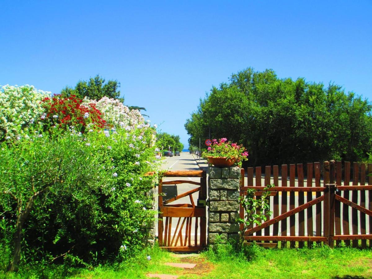Phocea Bed & Breakfast San Teodoro  Dış mekan fotoğraf